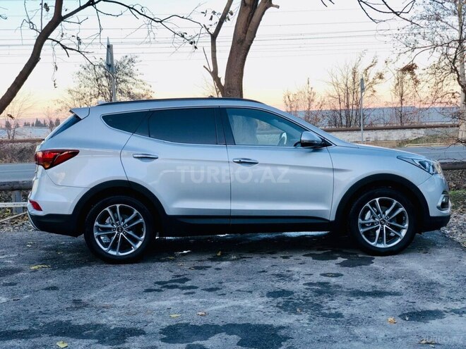 Hyundai Santa Fe 2015, 193,300 km - 2.0 л - Tovuz