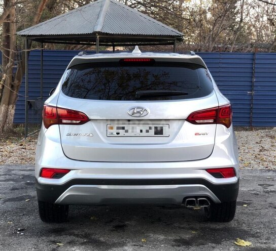 Hyundai Santa Fe 2015, 193,300 km - 2.0 л - Tovuz