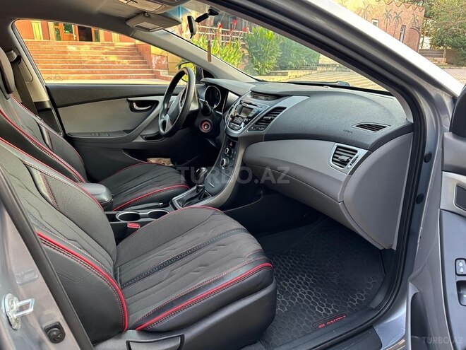 Hyundai Elantra 2015, 198,000 km - 1.8 l - Cəlilabad