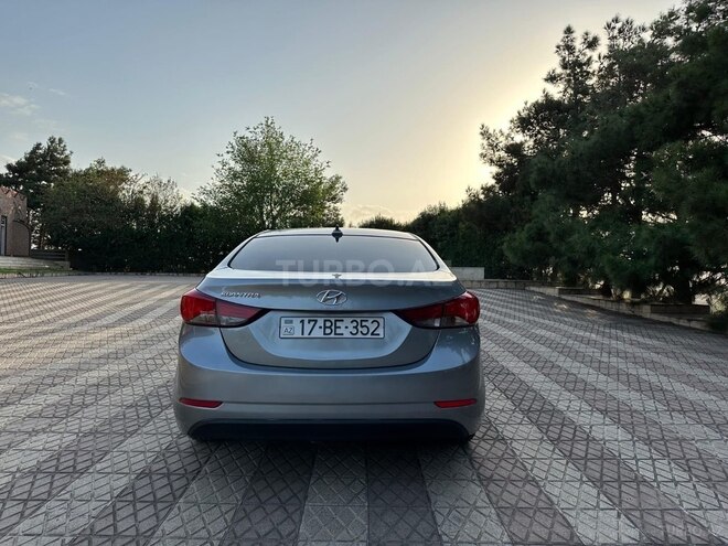 Hyundai Elantra 2015, 198,000 km - 1.8 l - Cəlilabad