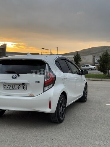 Toyota Aqua 2017, 123,500 km - 1.5 л - Bakı
