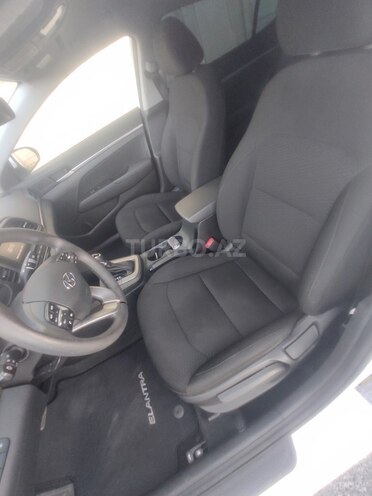 Hyundai Elantra 2018, 109,100 km - 2.0 l - Bakı