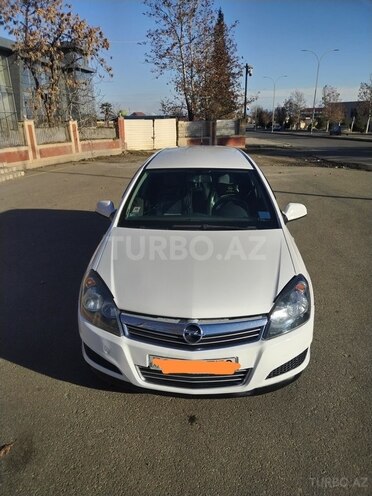Opel Astra 2010, 360,000 km - 1.3 l - Gəncə