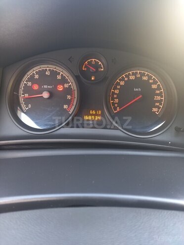 Opel Astra 2009, 168,000 km - 1.4 l - Şəki