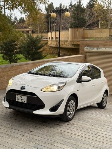 Toyota Aqua 2018, 29,500 km - 1.5 л - Bakı