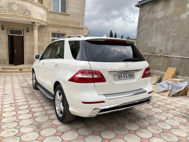 Mercedes ML 300 4MATIC 2012, 282,000 km - 3.5 l - Bakı