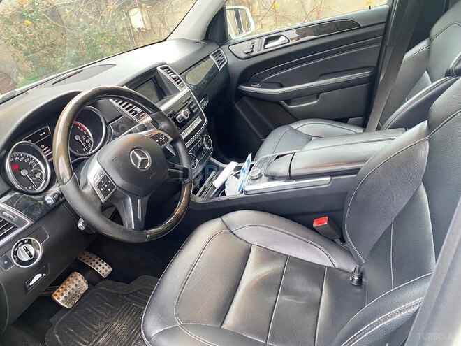 Mercedes ML 300 4MATIC 2012, 282,000 km - 3.5 l - Bakı