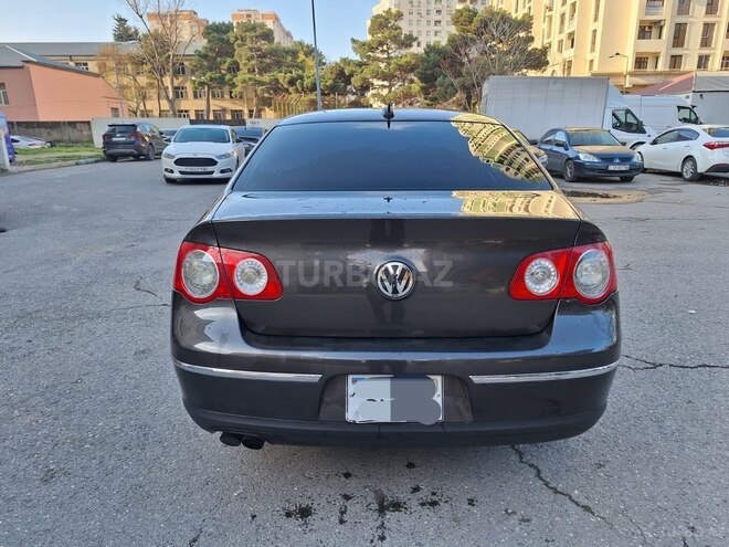 Volkswagen Passat 2006, 248,550 km - 2.0 л - Bakı