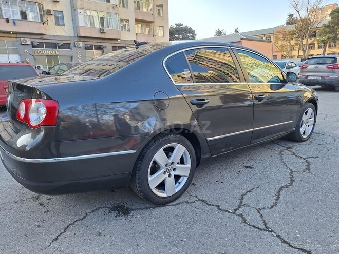 Volkswagen Passat 2006, 248,550 km - 2.0 л - Bakı