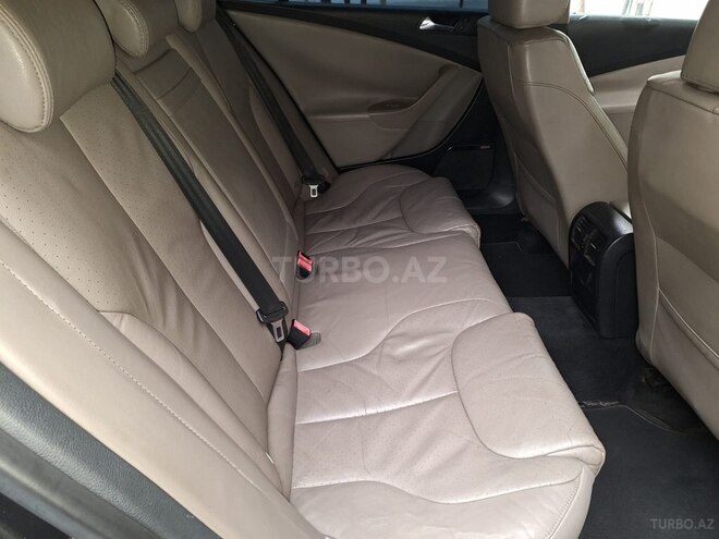 Volkswagen Passat 2006, 248,550 km - 2.0 л - Bakı