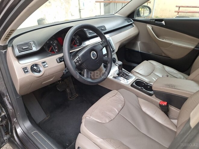 Volkswagen Passat 2006, 248,550 km - 2.0 л - Bakı