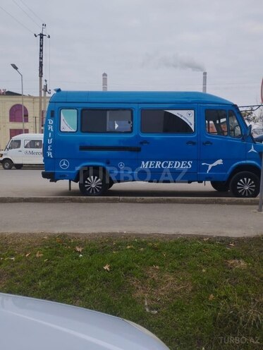 Mercedes 208 D 1992, 278,487 km - 2.3 l - Mingəçevir