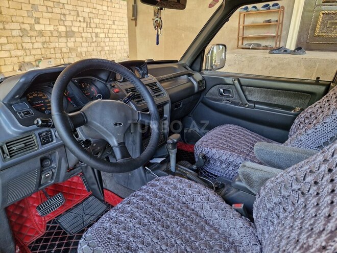 Mitsubishi Pajero 1994, 365,000 km - 2.8 l - Bakı