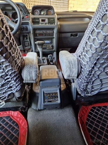 Mitsubishi Pajero 1994, 365,000 km - 2.8 l - Bakı