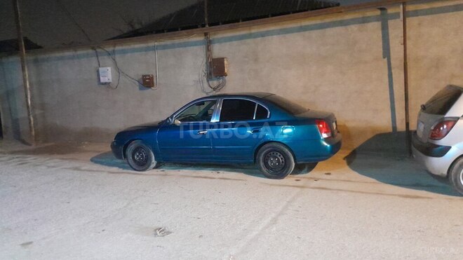 Hyundai Elantra 2001, 220,000 km - 2.0 l - Bakı