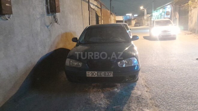 Hyundai Elantra 2001, 220,000 km - 2.0 l - Bakı