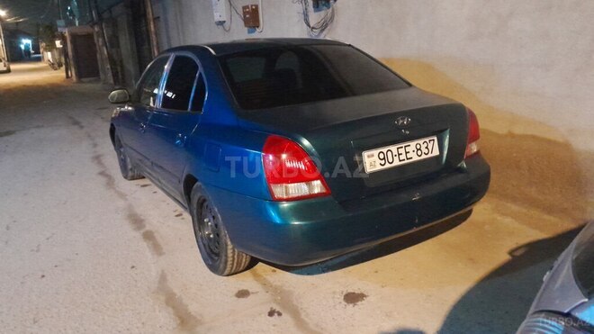 Hyundai Elantra 2001, 220,000 km - 2.0 l - Bakı