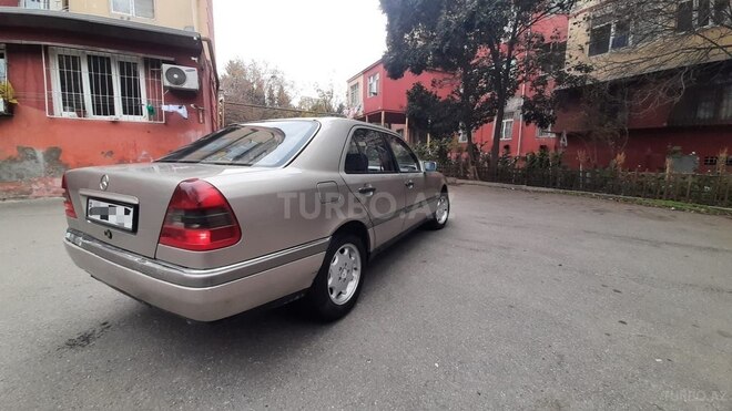 Mercedes C 200 1995, 384,000 km - 2.0 l - Bakı