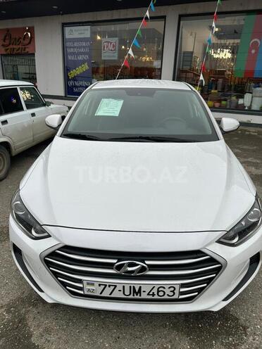 Hyundai Avante 2016, 167,000 km - 1.6 л - Quba