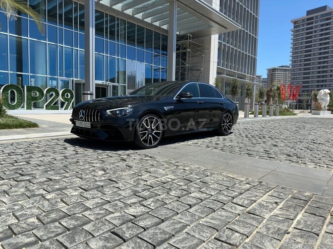 Mercedes E 300 4MATIC 2018, 176,000 km - 2.0 l - Bakı