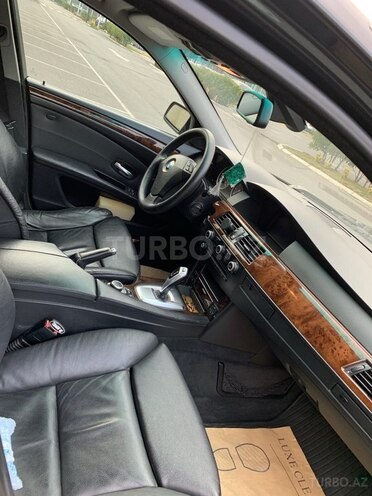 BMW 528 2008, 221,000 km - 3.0 l - Bakı