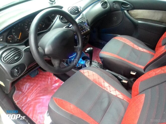 Ford Focus 2004, 300,000 km - 1.6 l - Mingəçevir
