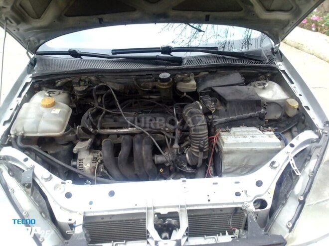 Ford Focus 2004, 300,000 km - 1.6 l - Mingəçevir