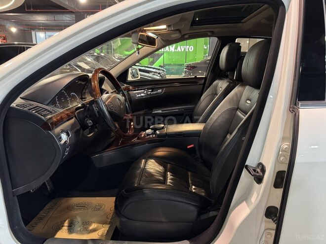 Mercedes  2010, 131,000 km - 6.3 l - Bakı