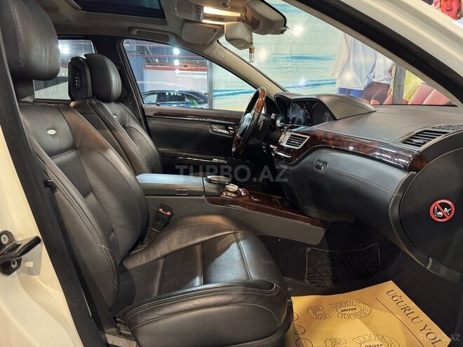 Mercedes  2010, 131,000 km - 6.3 l - Bakı