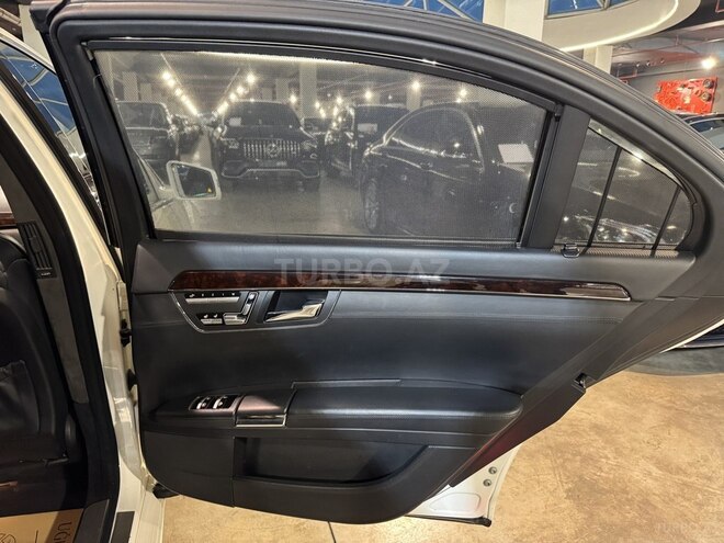 Mercedes  2010, 131,000 km - 6.3 l - Bakı