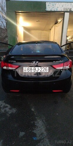 Hyundai Elantra 2014, 256,000 km - 1.6 l - Şərur
