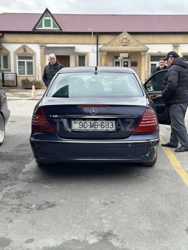 Mercedes E 220 d 2004, 579,000 km - 2.2 l - Bakı