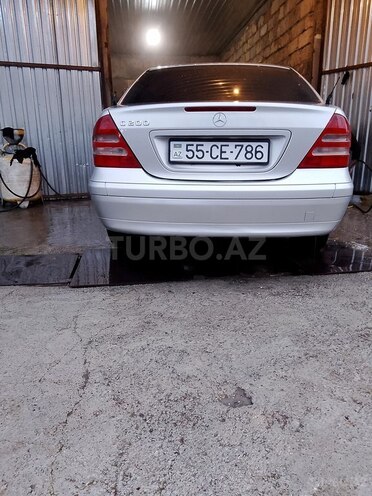 Mercedes C 200 2002, 200,000 km - 2.0 l - Şəki