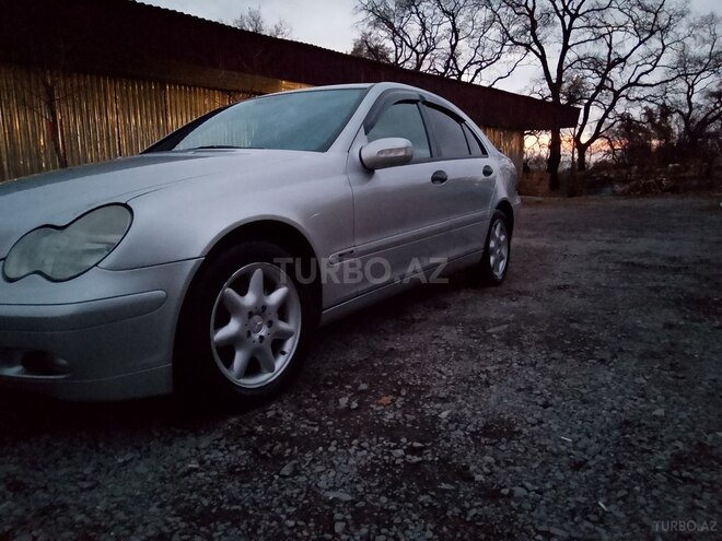 Mercedes C 200 2002, 200,000 km - 2.0 l - Şəki