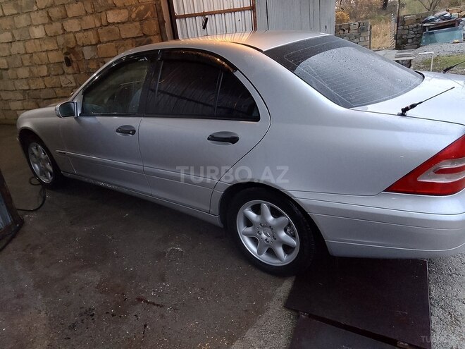 Mercedes C 200 2002, 200,000 km - 2.0 l - Şəki