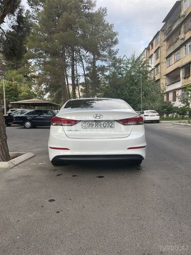 Hyundai Elantra 2016, 138,700 km - 2.0 l - Bakı