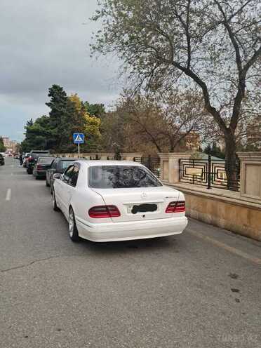 Mercedes E 430 2000, 253,000 km - 4.3 l - Bakı