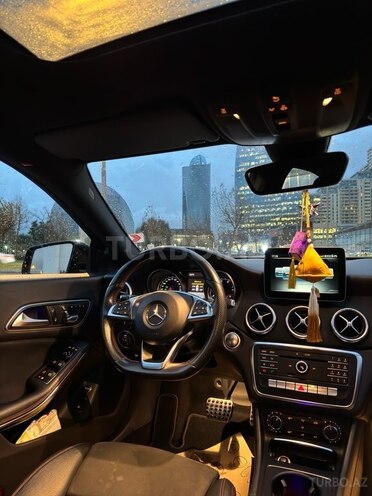 Mercedes CLA 250 4MATIC 2017, 88,000 km - 2.0 л - Bakı