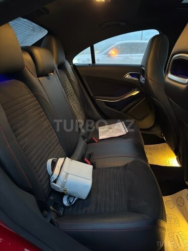 Mercedes CLA 250 4MATIC 2017, 88,000 km - 2.0 л - Bakı