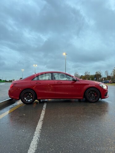 Mercedes CLA 250 4MATIC 2017, 88,000 km - 2.0 л - Bakı