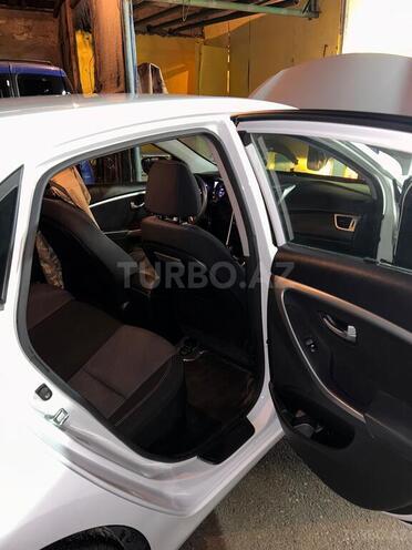Hyundai Elantra 2014, 115,000 km - 2.0 l - Bakı