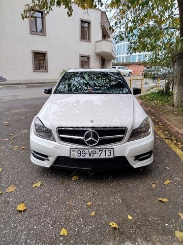 Mercedes C 250 2011, 231,000 km - 1.8 л - Bakı