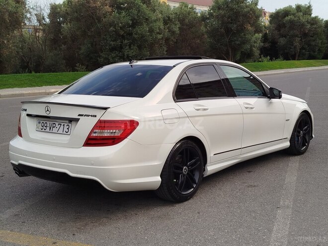 Mercedes C 250 2011, 231,000 km - 1.8 л - Bakı