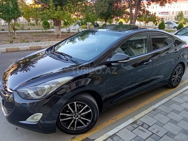 Hyundai Elantra 2011, 345,000 km - 1.6 l - Naxçıvan