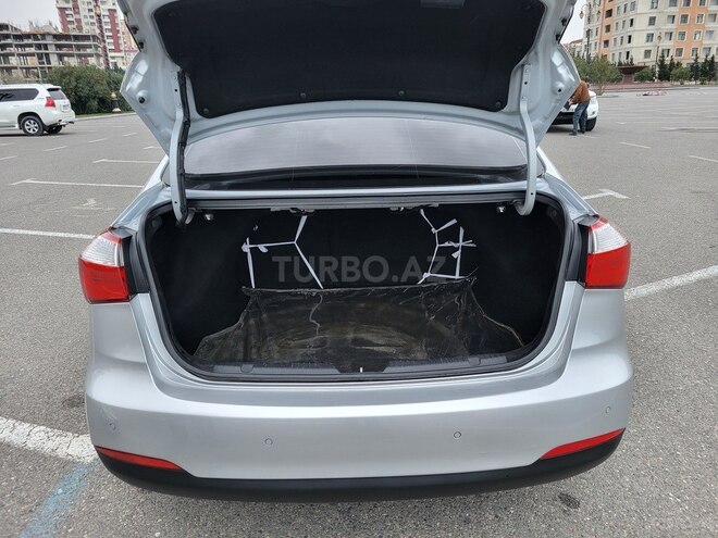 Kia Cerato-13