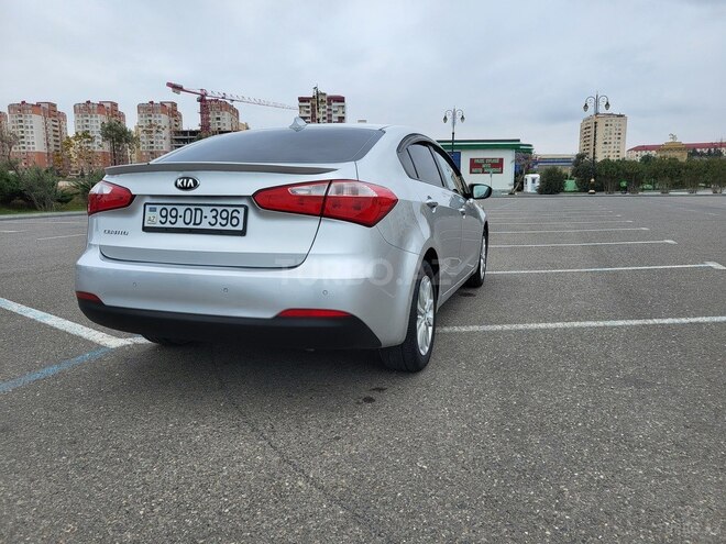 Kia Cerato-6