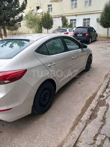 Hyundai Elantra 2017, 209,000 km - 2.0 l - Sumqayıt