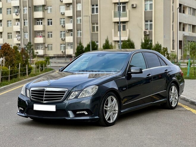 Mercedes E 200 2010, 261,544 km - 1.8 l - Bakı