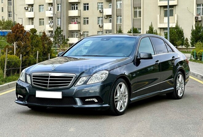 Mercedes E 200 2010, 261,544 km - 1.8 l - Bakı