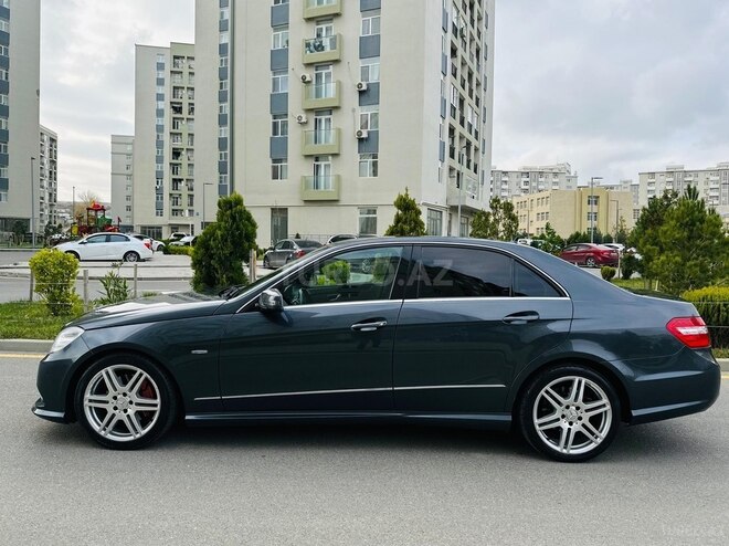 Mercedes E 200 2010, 261,544 km - 1.8 l - Bakı